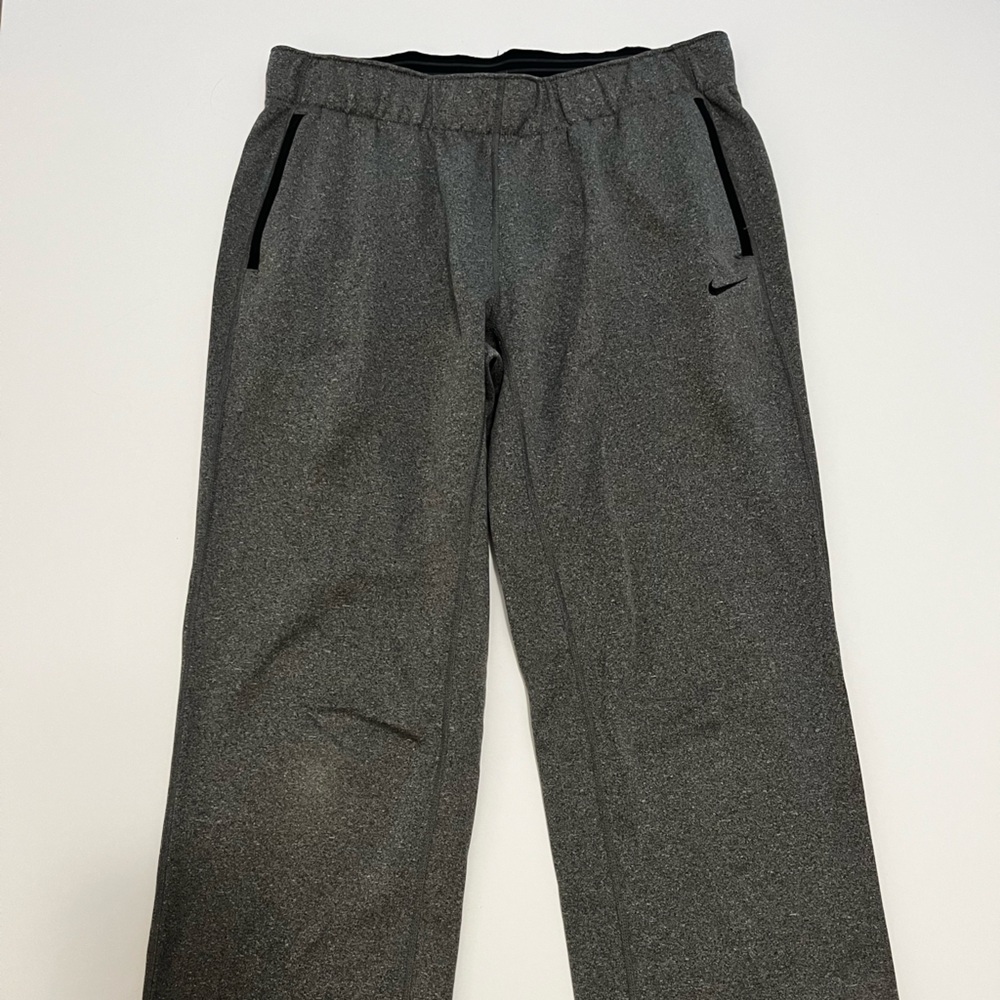Nike Therma-Fit Gray Fleece Jacket